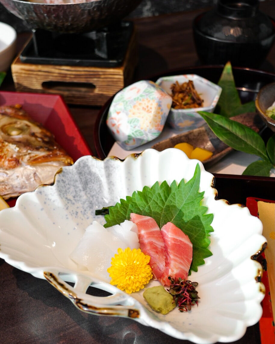 【旬の鮮魚を味わう会席】季節の食材を取り入れた会席料理🐟