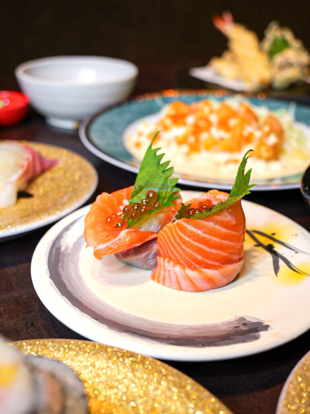 【京橋で、ゆっくり食事を楽しめる場所へ】