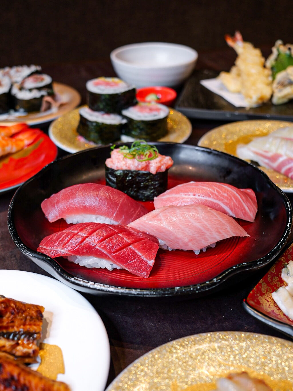【京橋で、ゆっくり食事を楽しめる場所へ】