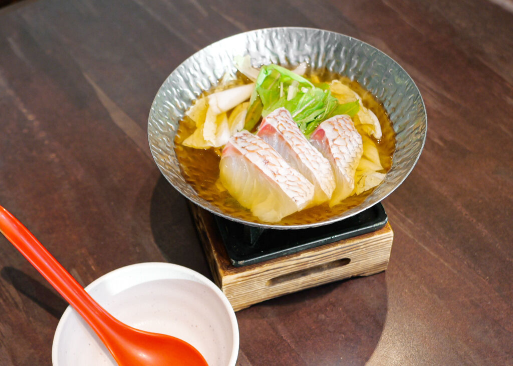 4台物